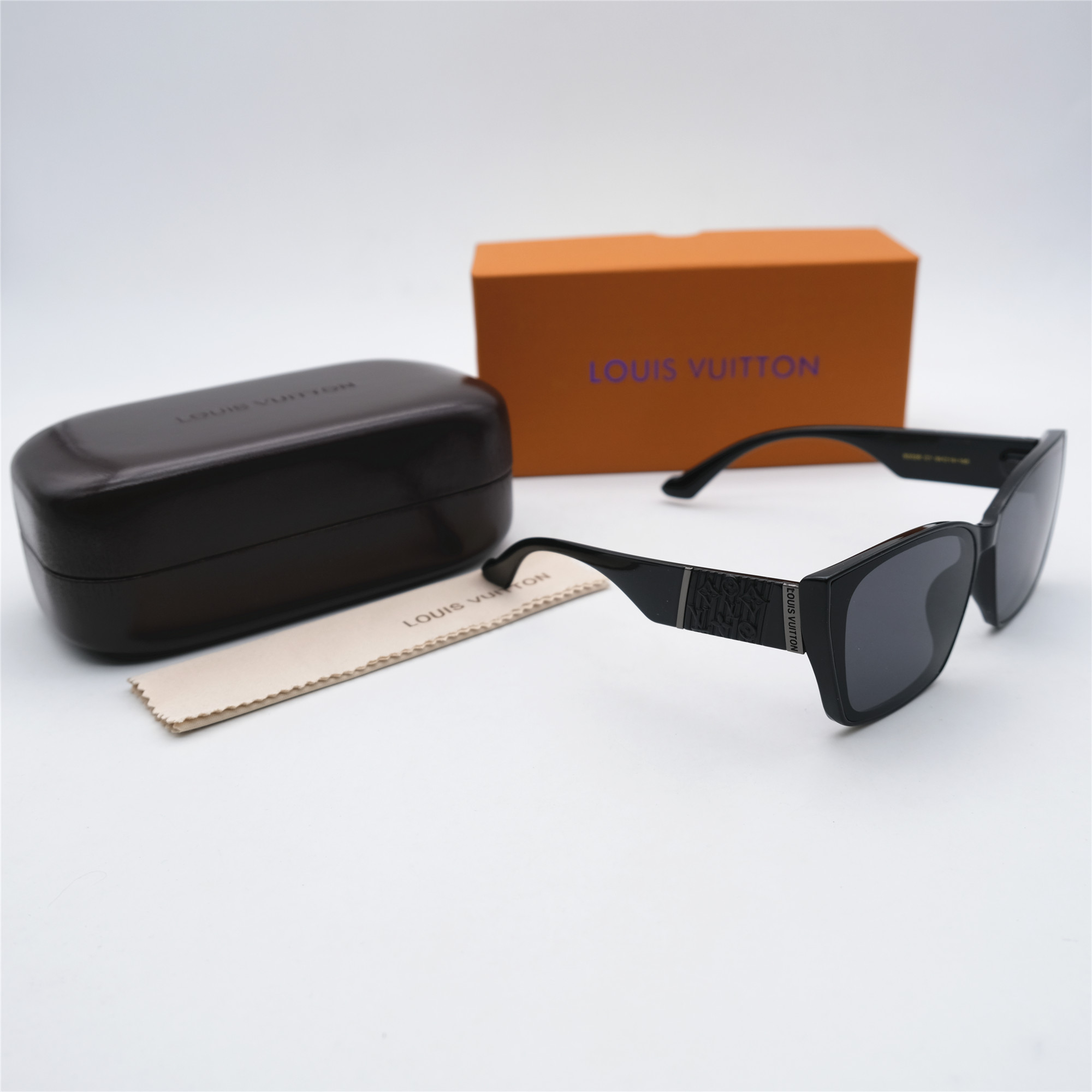  Солнцезащитные очки картинка Женские Брендовые  Классический B2027-C1 