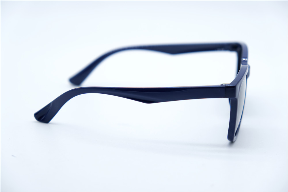  Солнцезащитные очки картинка 2026 Детские Tincon Polarized Классические T8267-C4 