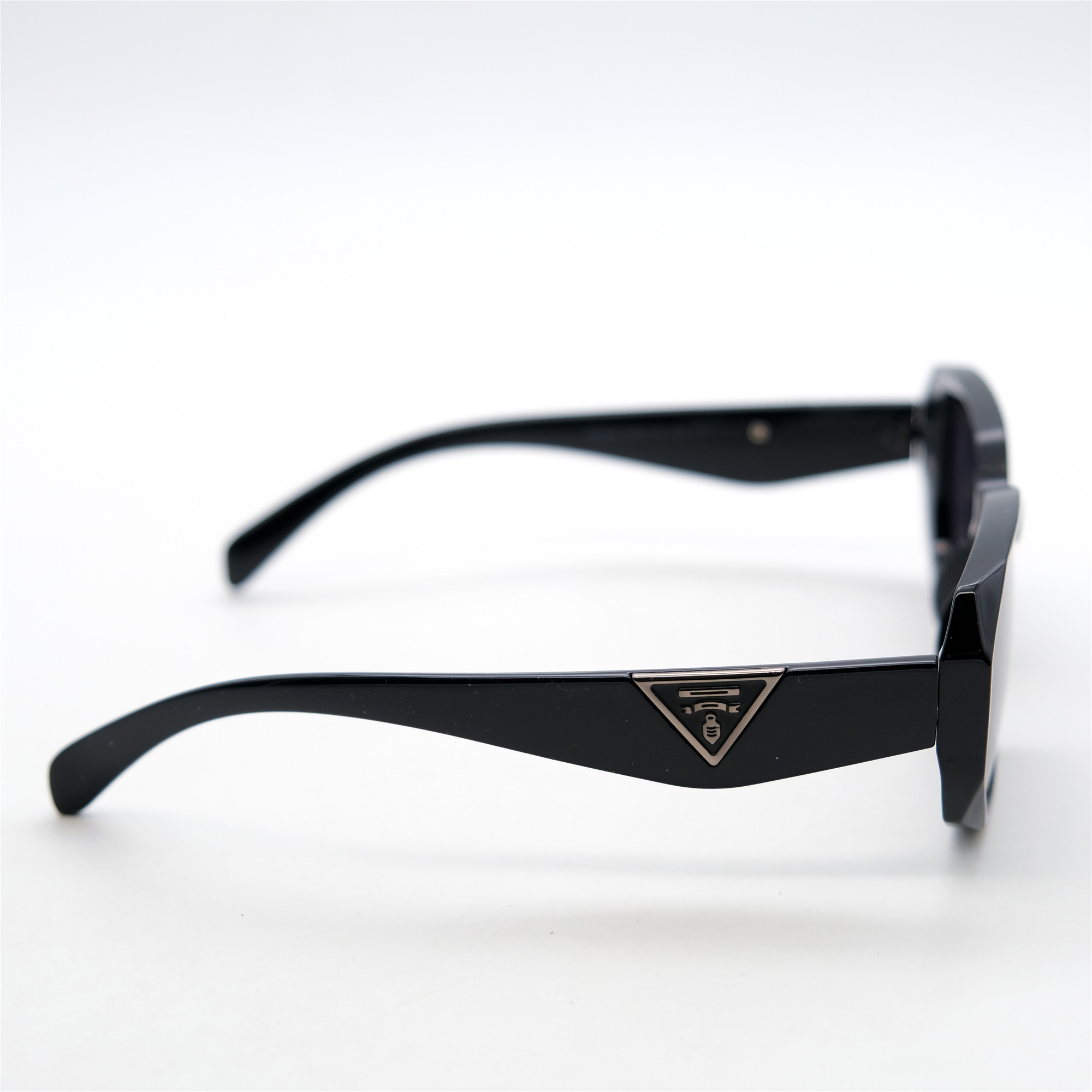  Солнцезащитные очки картинка Женские Caipai Polarized Классический Р8754-С1 
