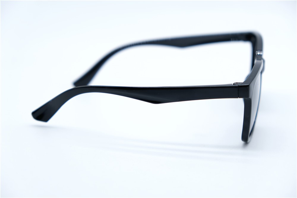  Солнцезащитные очки картинка 2026 Детские Tincon Polarized Классические T8267-C1 