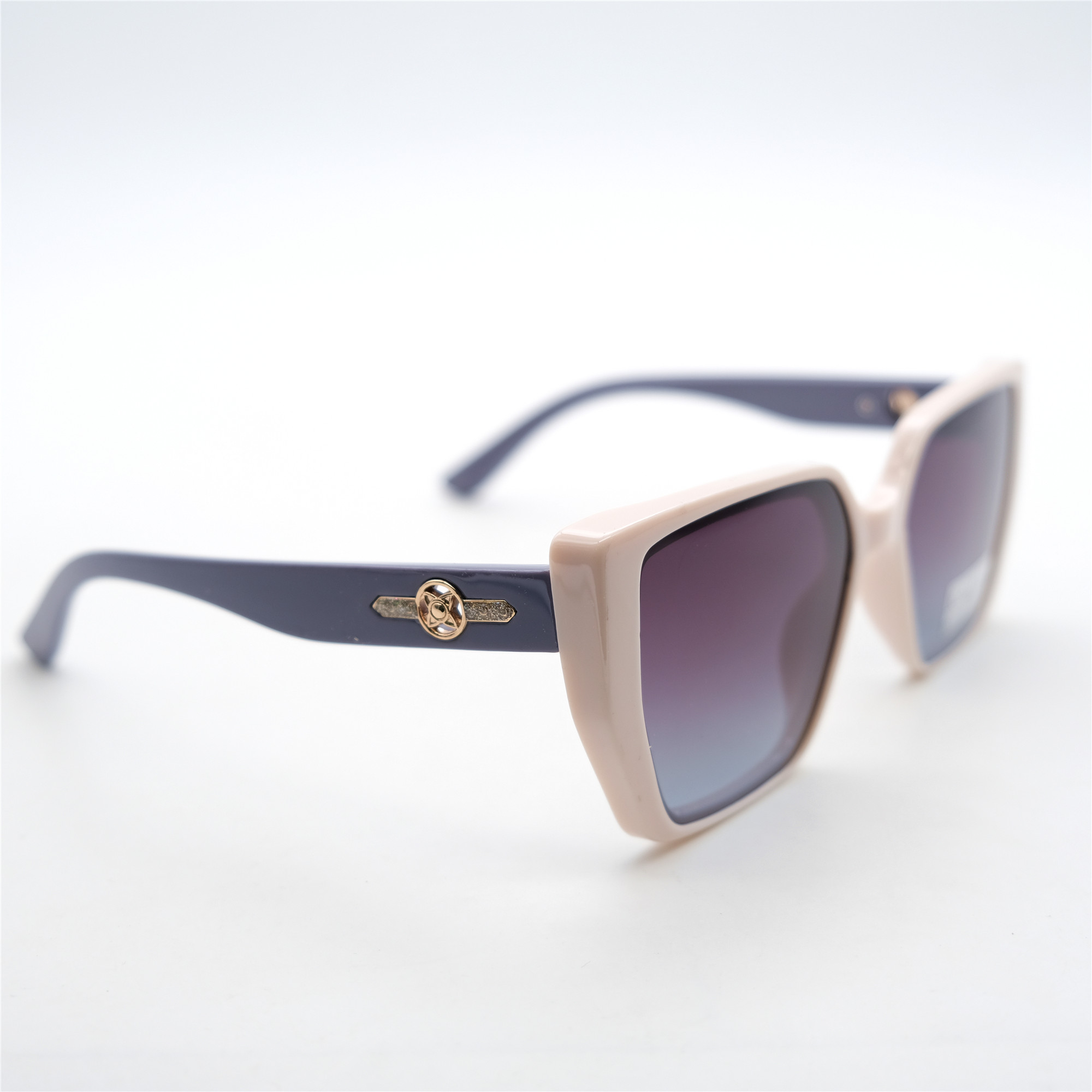  Солнцезащитные очки картинка Женские Caipai Polarized Классический Р8746-С7 