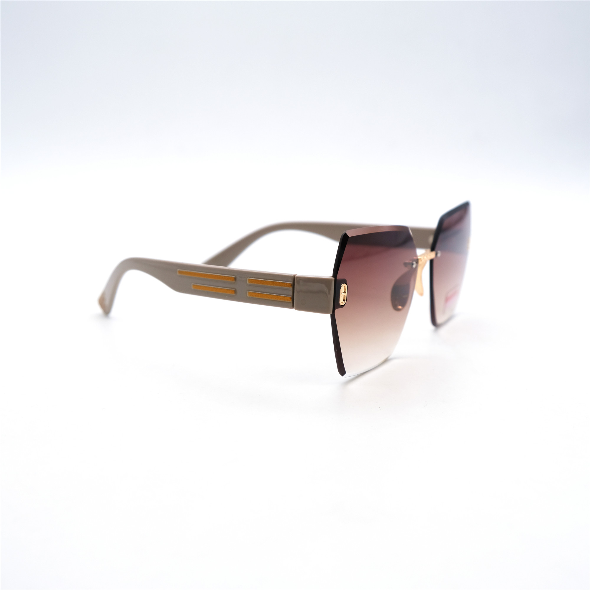  Солнцезащитные очки картинка Женские Caipai  Классический 1849-C3 
