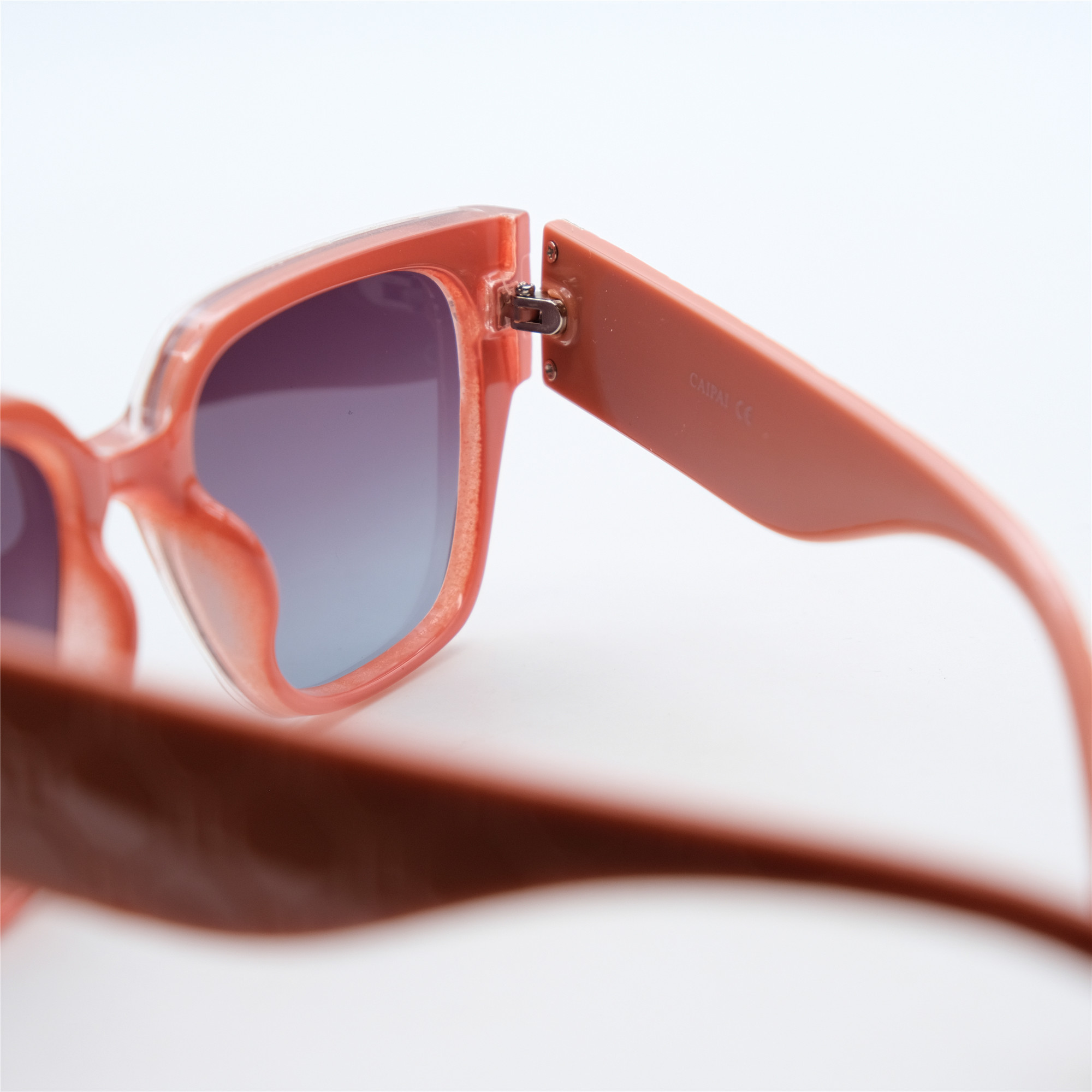  Солнцезащитные очки картинка Женские Caipai Polarized Классический Р8735-С6 