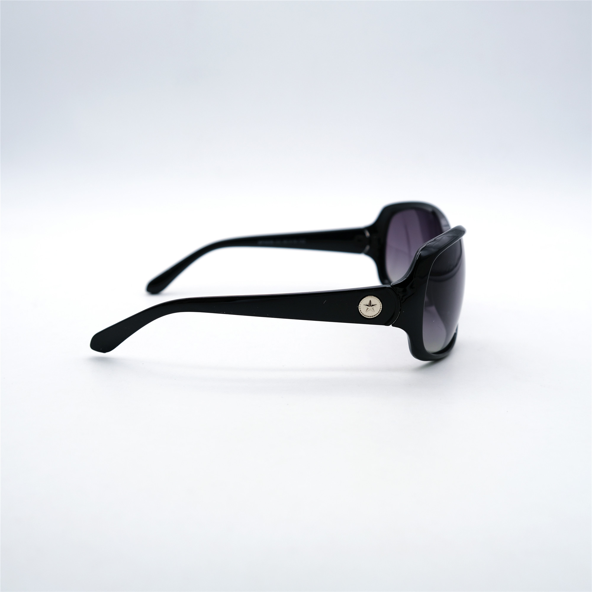  Солнцезащитные очки картинка Женские Barletta Polarized Круглые BP3039-3 