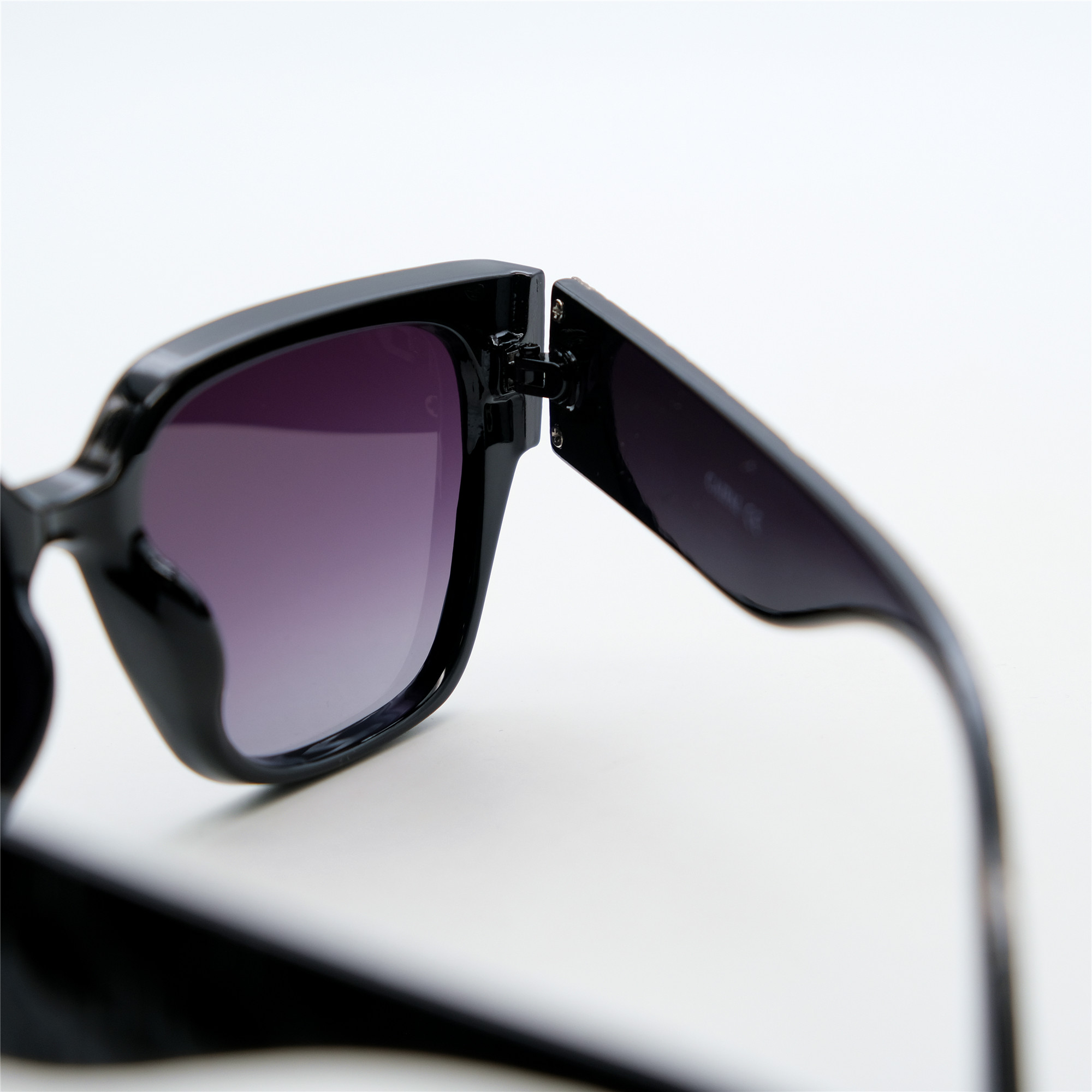  Солнцезащитные очки картинка Женские Caipai Polarized Классический Р8735-С3 