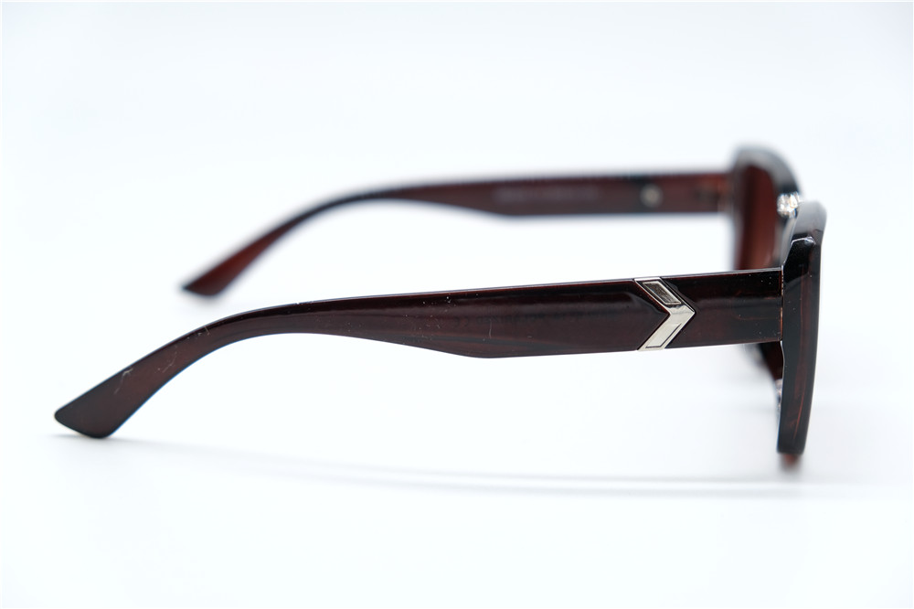  Солнцезащитные очки картинка 2026 Женские Barletta Polarized Классические BP3216-C3 