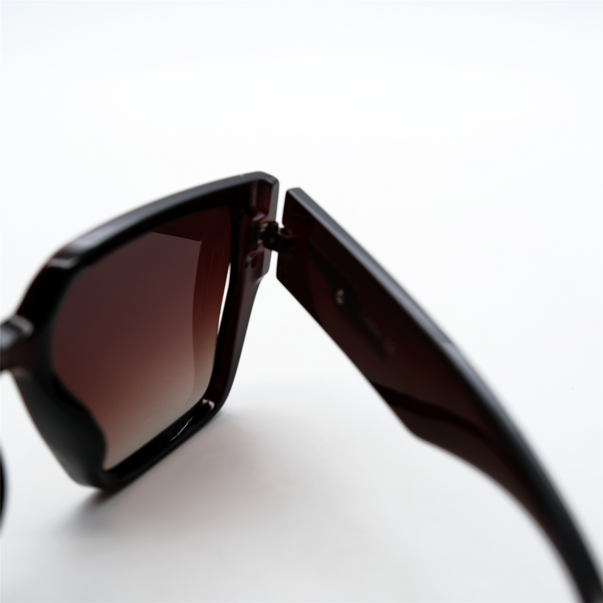  Солнцезащитные очки картинка Женские Caipai Polarized Классический P8756-С4 