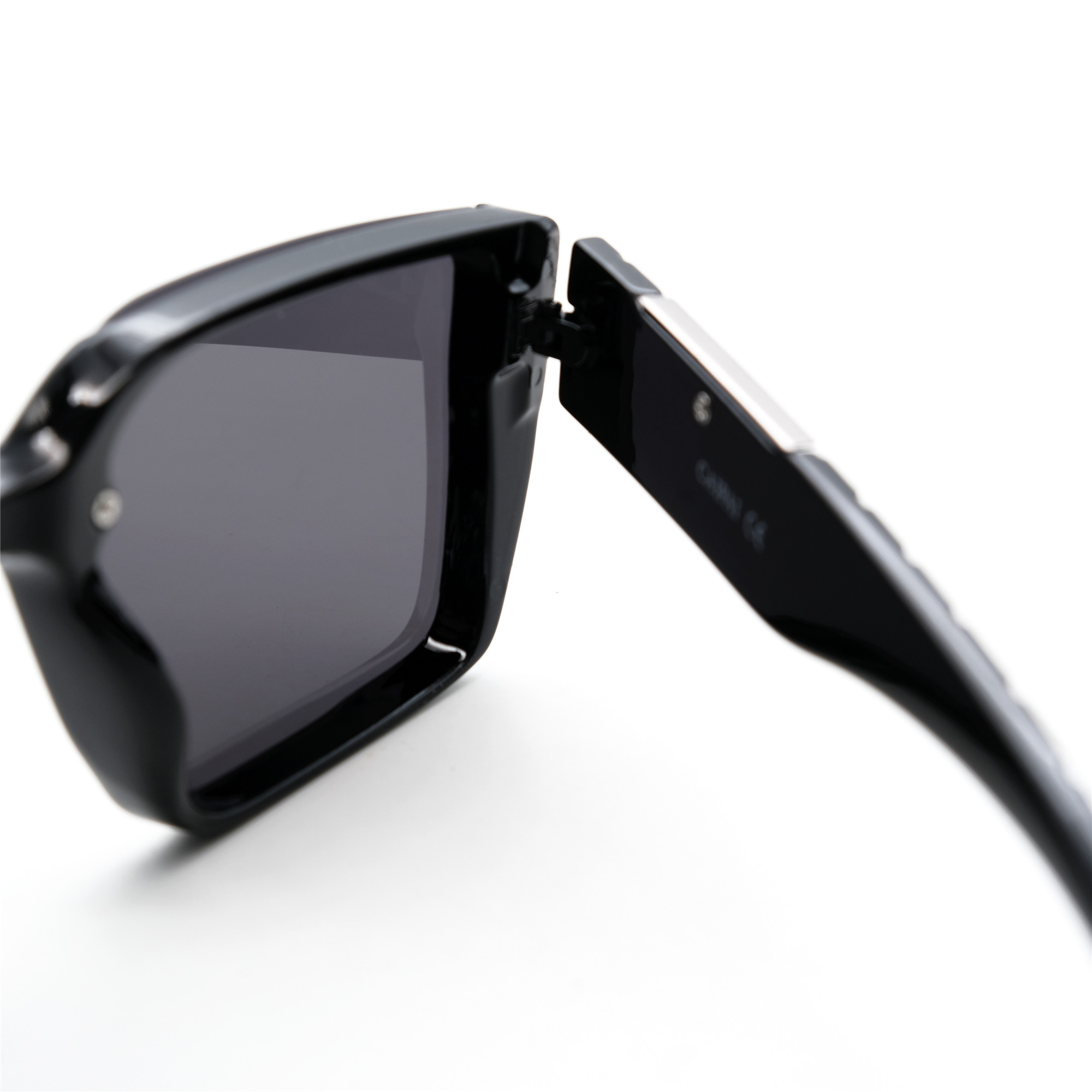  Солнцезащитные очки картинка  Женские Caipai Polarized Классические P8760-С1 