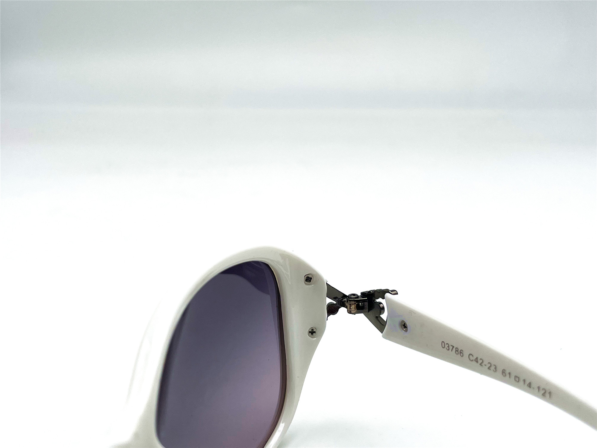  Солнцезащитные очки картинка Женские Maiersha Polarized Классический 03786-C42-23 
