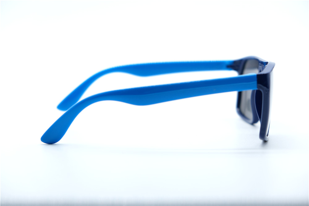  Солнцезащитные очки картинка 2026 Детские Tincon Polarized Прямоугольные T8227-C4 